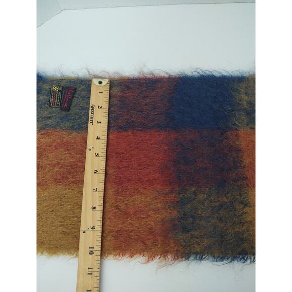 Vintage West German Win E Powers Mohair &Wool Scarf - Picture 5 of 5
